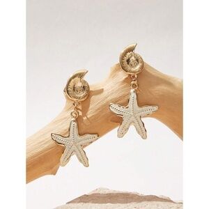 NEW! Seashell Starfish Dangle Drop Fashion Earrings Resortwear Vacation‎ Resort